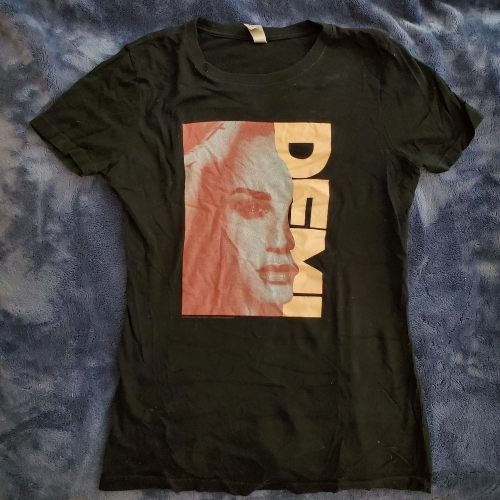 Demi Lovato M or S Tell Me You Love Me concert tour tshirt